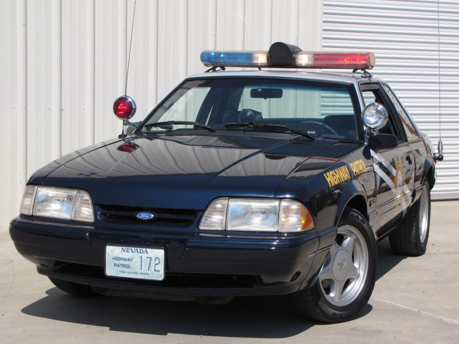  Ford Mustang SSP Police 1992 года  (фото 3 из 3)